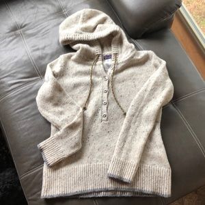 NWOT Patagonia Ranchito large sweater.